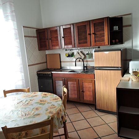 Monolocale In Villa Centrale La Maddalena  Zewnętrze zdjęcie