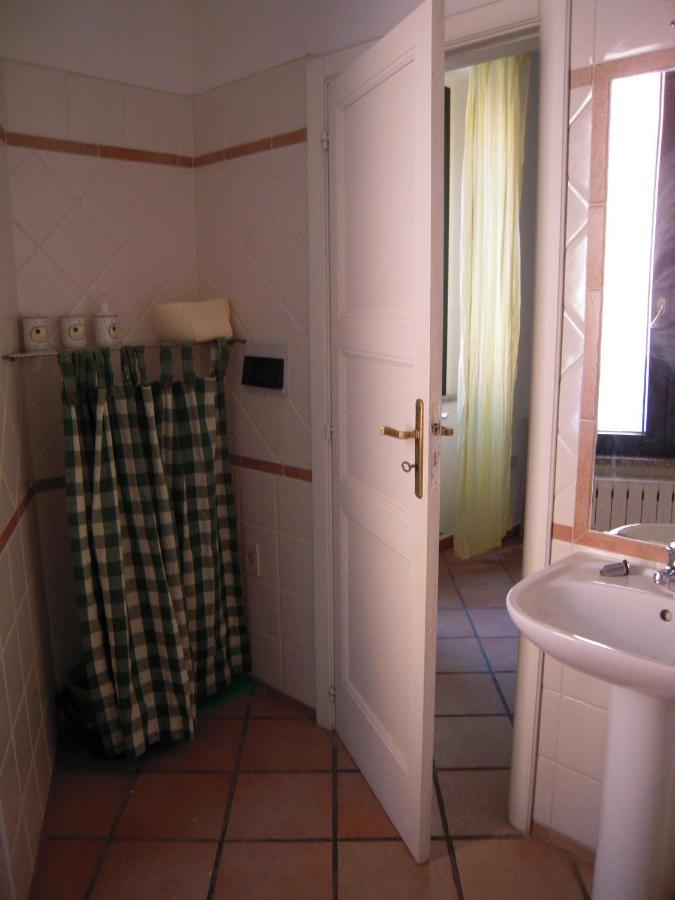 Monolocale In Villa Centrale La Maddalena  Zewnętrze zdjęcie